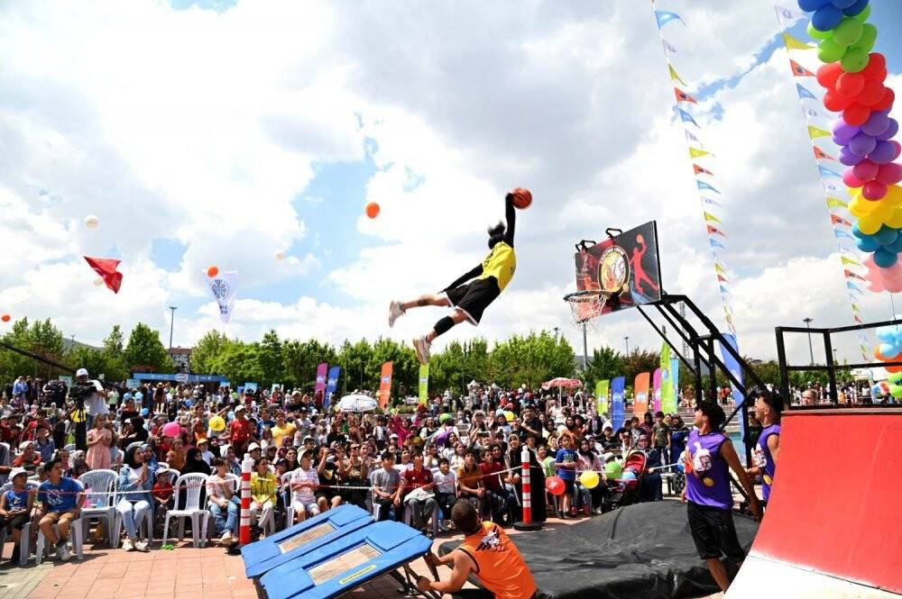 Selçuklu’da Yaza Merhaba ve Karne Şenliği sona erdi