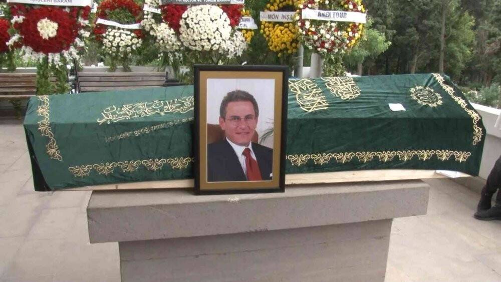 Süleyman Soylu ve Mehmet Nuri Ersoy, Nurettin Özaltın’ın cenazesine katıldı