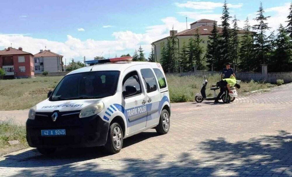 Konya’da elektrikli bisiklet ile otomobil çarpıştı: 2 yaralı