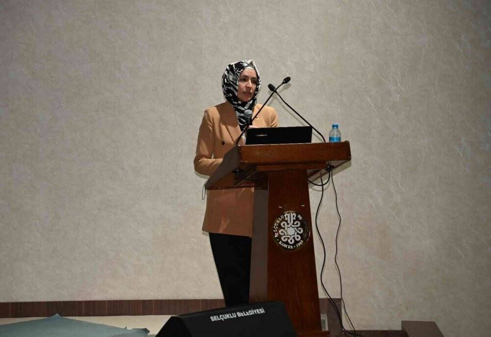 Selçuklu’da öğretmenlere sıfır atık eğitimi verildi