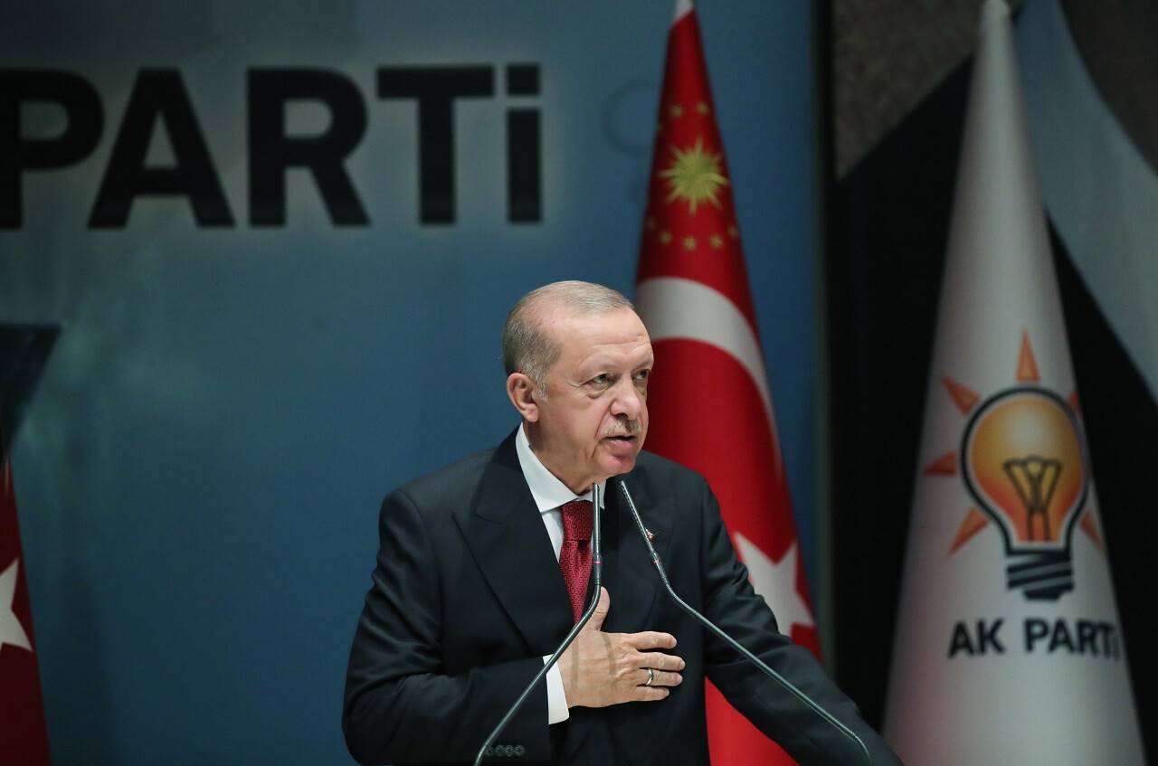 aa-20220616-28177911-28177903-cumhurbaskani-ve-ak-parti-genel-baskani-recep-tayyip-erdogan.jpg