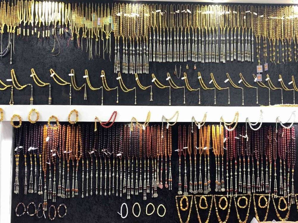 Babalar Günü öncesinde doğal taş tespihlere ilgi büyük