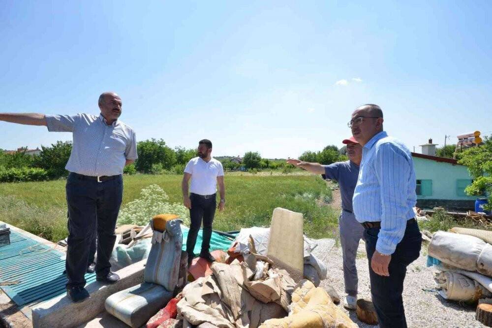 Başkan Kavuş yağışlardan olumsuz etkilenen 4 mahallede incelemelerde bulundu
