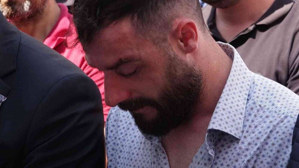 Karnesini alacaktı, minik kalbi dayanmadı