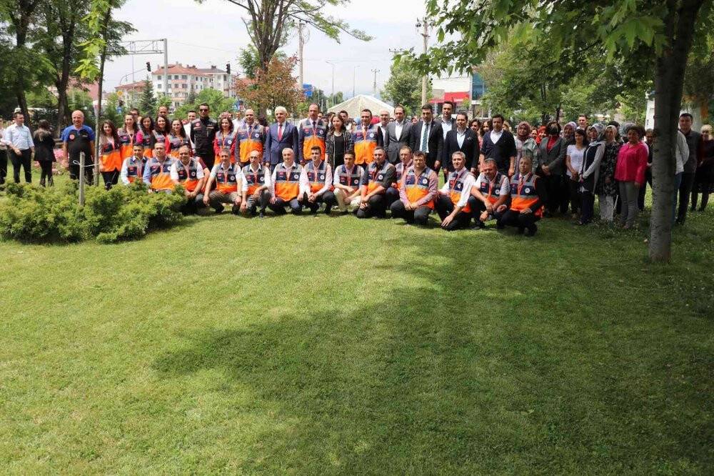 Adliyeden siren sesleri yükseldi