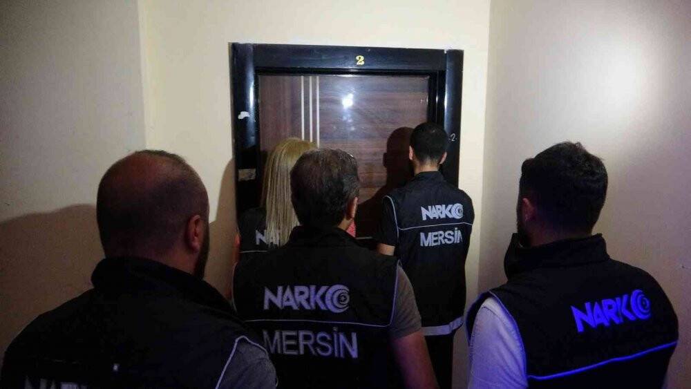 Evi uyuşturucu laboratuvarına çevirmişler