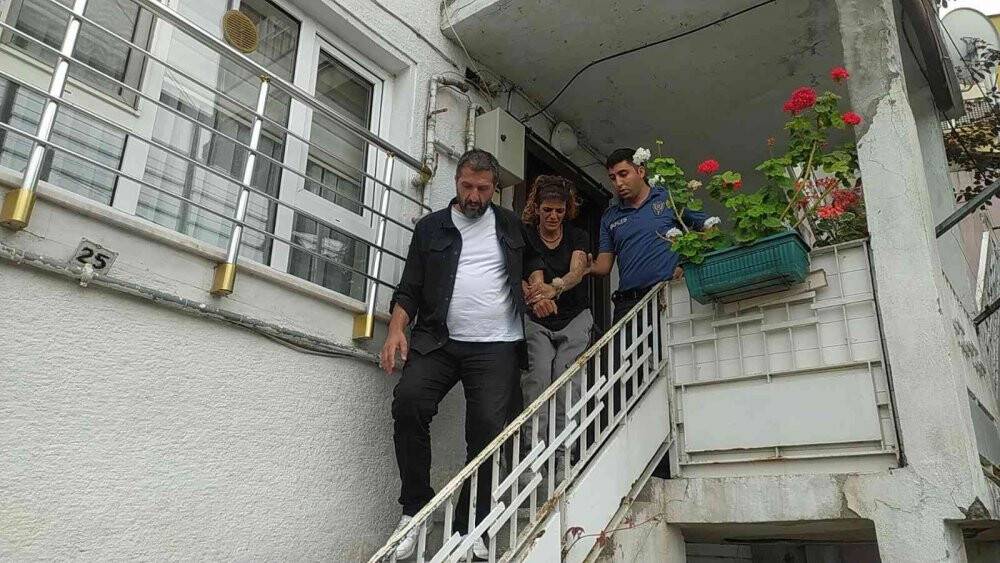 Hırsız çatıdan çatıya kaçarken yakalandı