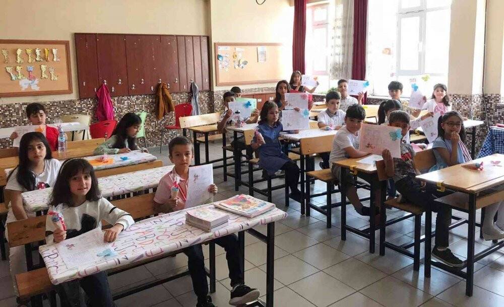 Kulu’da 7 bin 731 öğrenci karne sevinci yaşadı