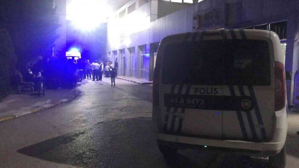 Limanda çalıştığı gemide 5 metre yükseklikten ambara düştü