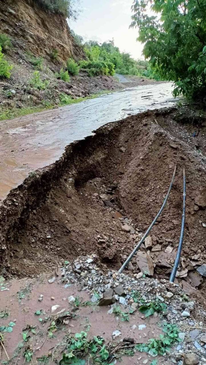 Selden geriye kalanlar fotoğraf karelerine yansıdı