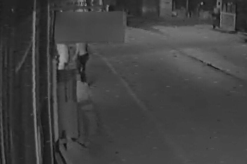 Musluk hırsızları önce kameraya, ardından polise yakalandı