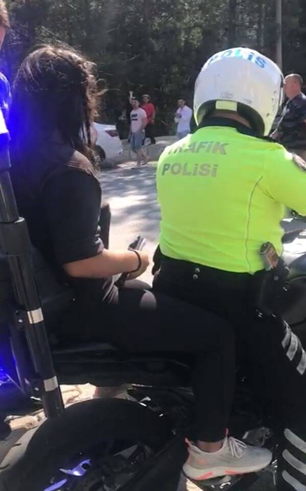 Kimliğini unutan öğrencinin imdadına motorize ekipler yetişti