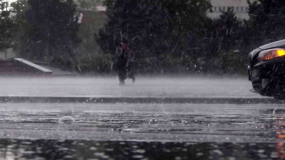 Kırıkkale’de yağış vatandaşlara zor anlar yaşattı