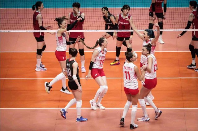 FIVB Milletler Ligi: Türkiye: 3 - Güney Kore: 1