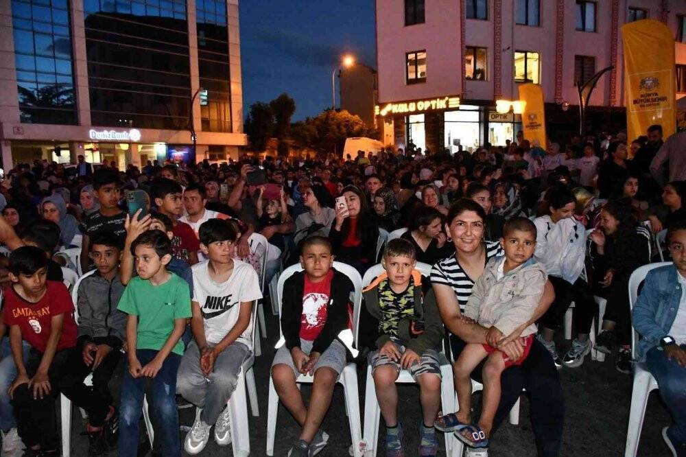 Gezen Sinema Tırı’nın son durağı Kulu ilçesi oldu