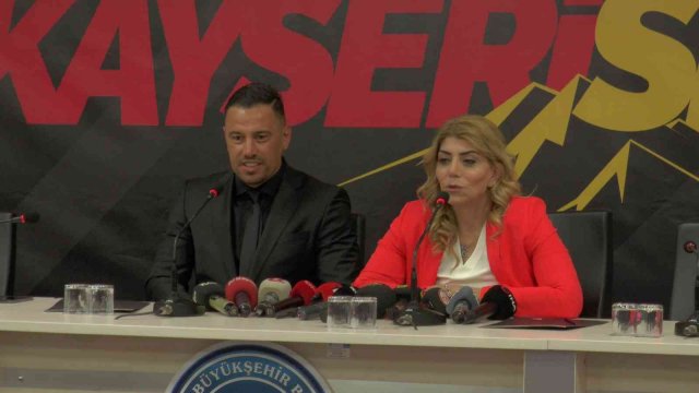 Kayserispor’da Çağdaş Atan’la imzalar atıldı