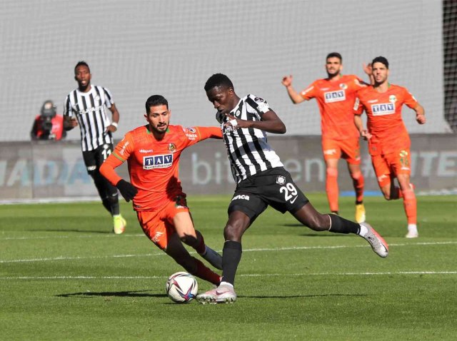 Khaly Thiam’dan Altay’a veda