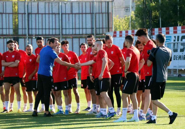 Bayram Bektaş: “Sonuna kadar yarışın içinde olmak istiyoruz”