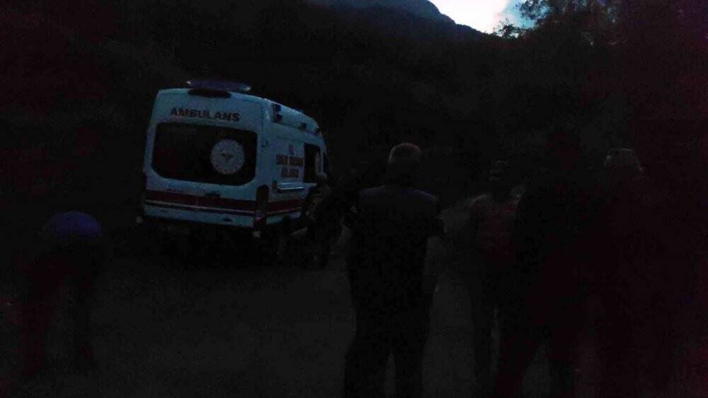 Tartıştığı amcasını tüfekle yaraladı