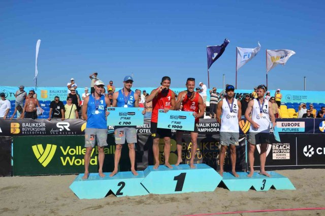 Ayvalık’ta Plaj Voleybolu VW Beach Pro Tour Balıkesir Futures şampiyonası sona erdi