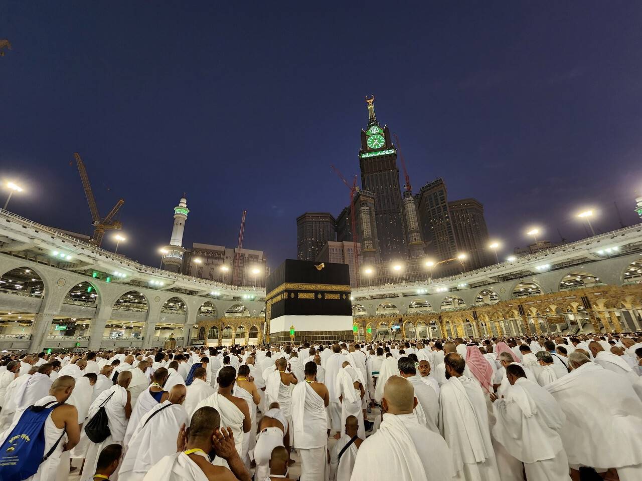 aa-20220622-28230954-28230919-mekkeye-ulasan-haci-adaylari-ibadetlerine-basladi.jpg