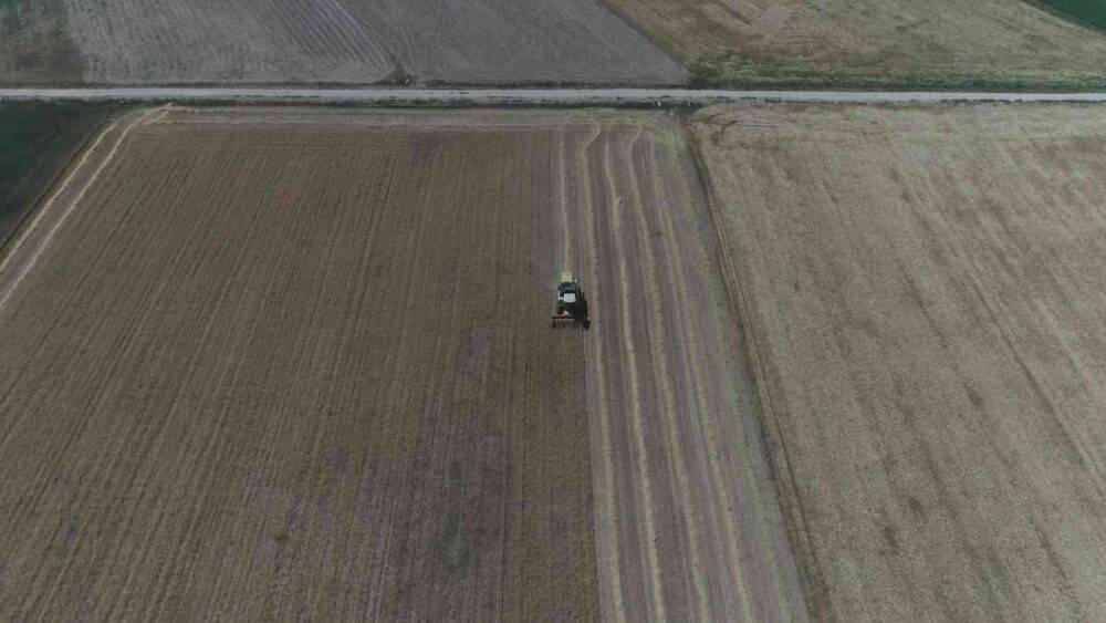 Biçerdöver tarlalara girdi