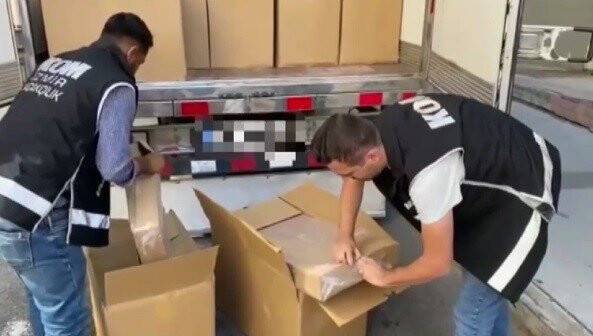 Kamyon kasasından 3 milyon 87 bin kaçak sigara ele geçirildi