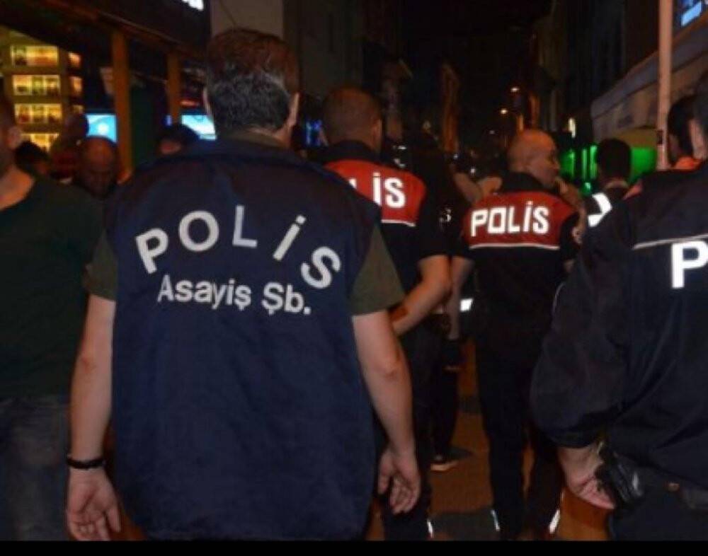 Kent genelinde 300 polisin katıldığı geniş çaplı denetim