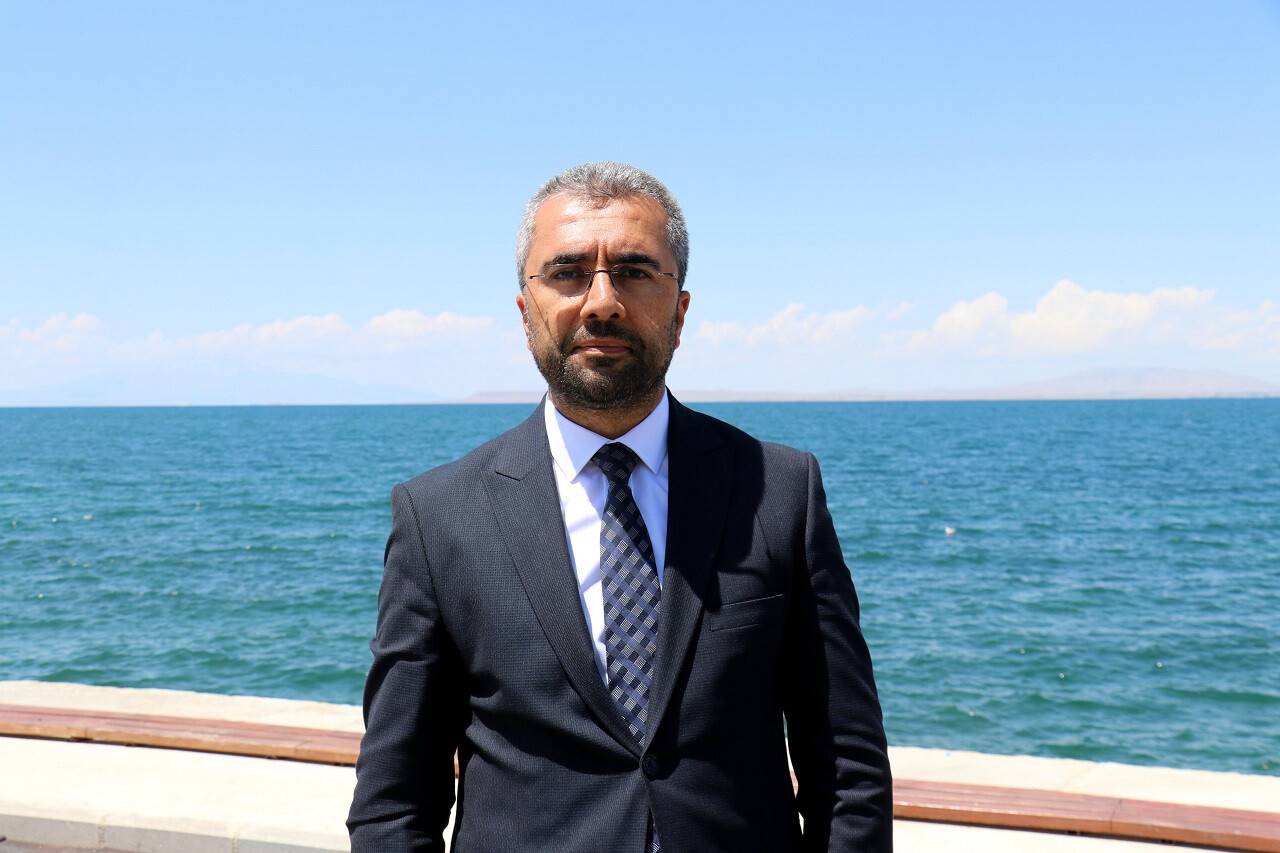 aa-20220626-28260207-28260191-van-golu-cevreci-projelerle-gelecek-kusaklara-daha-temiz-birakilacak.jpg