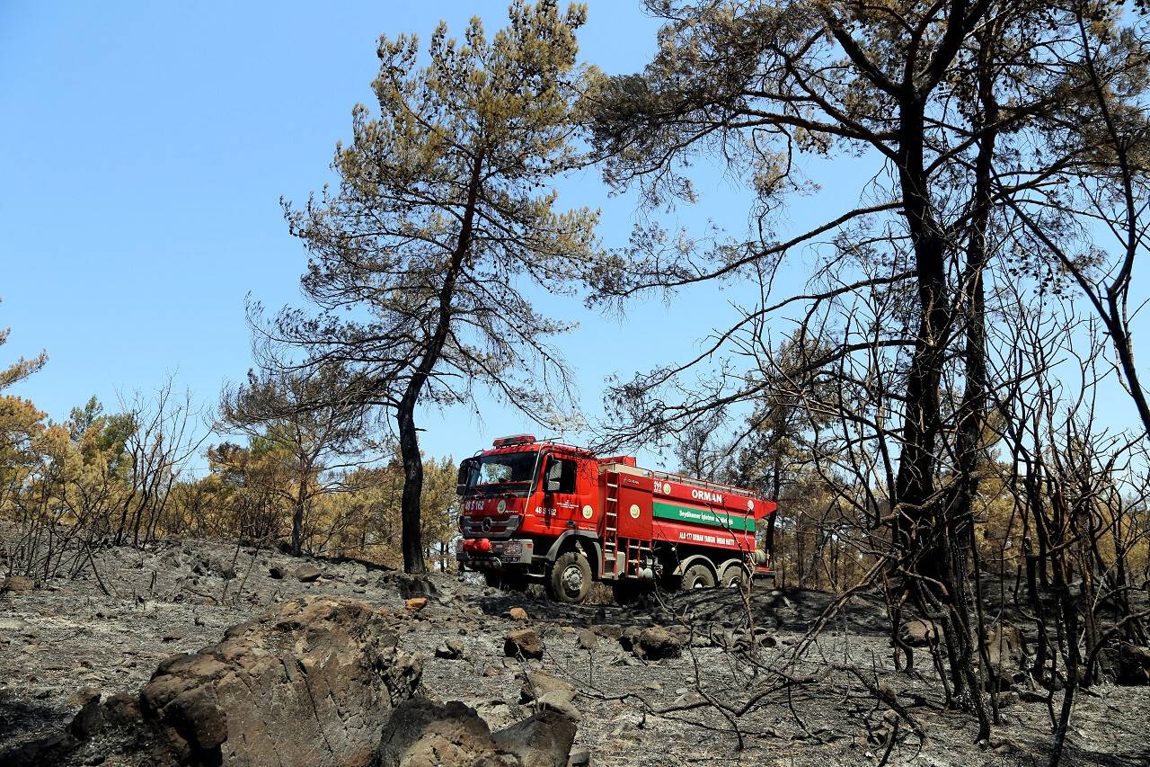 aa-20220626-28262726-28262725-marmaristeki-orman-yangininda-gorev-alan-alev-savascilari-yasadiklarini-anlatti.jpg