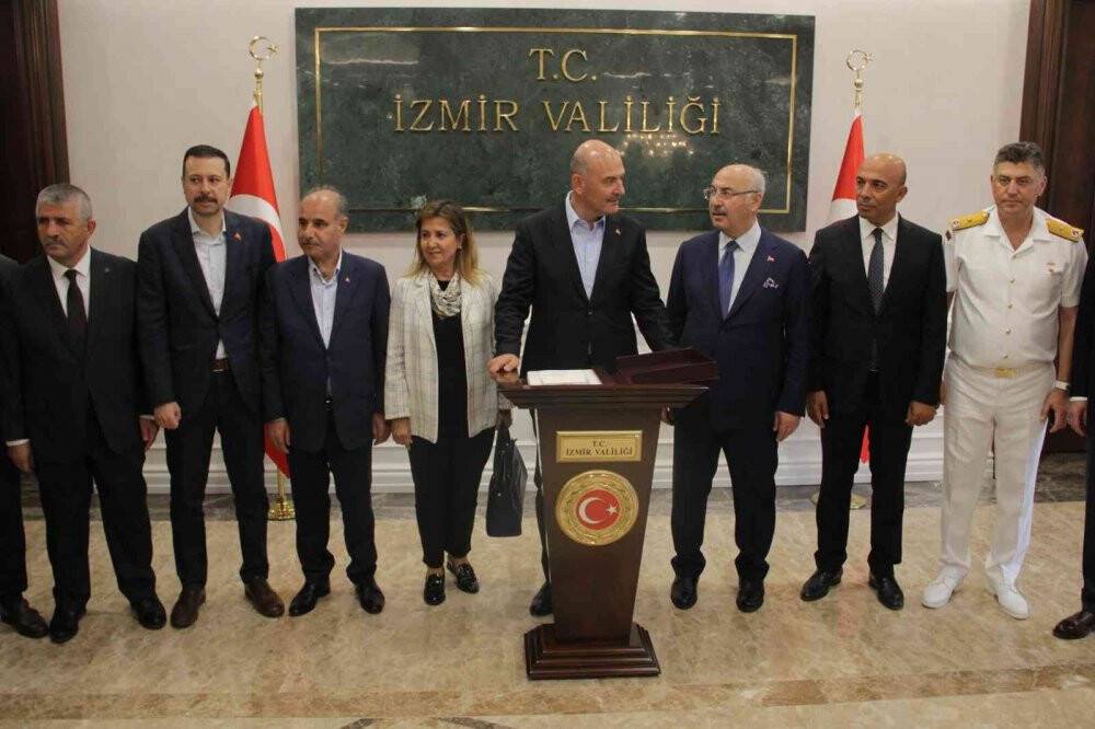 Bakan Soylu: “Suriye’de toplamda 240 bin evi yapıp tamamlayacağız”