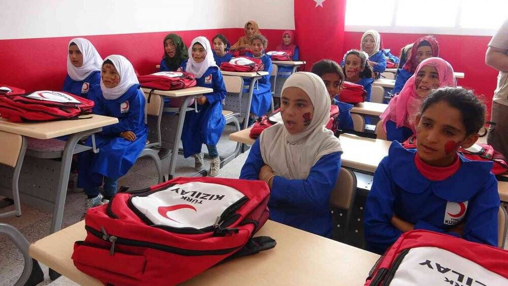 İdlib’te 901 aile briket eve kavuştu