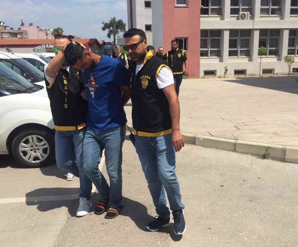 Kuyumcu soygununda dehşet anları kamerada