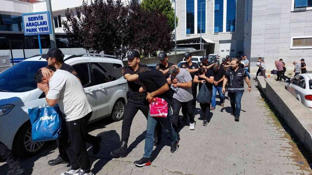 SGK’yı 23,9 milyon TL zarara uğratılması operasyonundan 26 kişi adliyeye sevk edildi