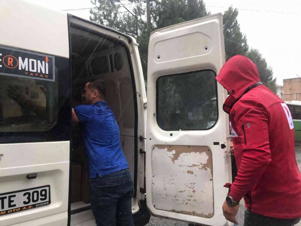 Türk Kızılay’ı Kdz. Ereğli Şubesi afet bölgesine yardıma gitti