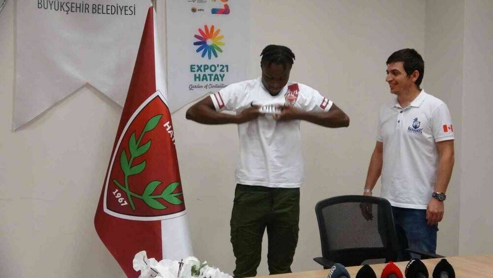 Atakaş Hatayspor, 19 yaşındaki Hamed Enzo’yu kadrosuna kattı