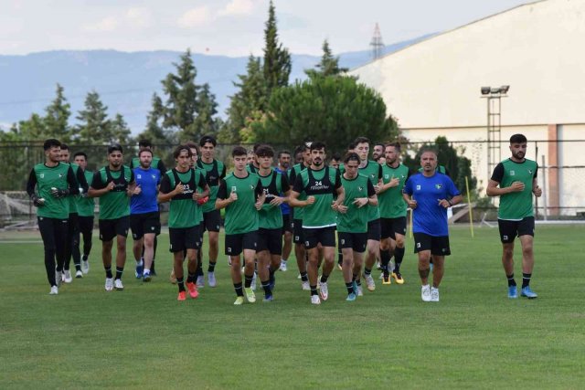 Denizlispor yeni sezon hazırlıklarını sürdürüyor