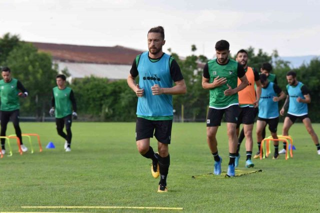 Denizlispor yeni sezon hazırlıklarını sürdürüyor