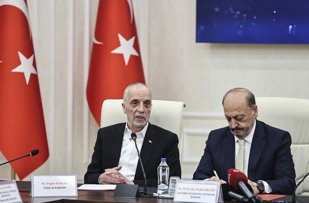 aa-20220629-28289452-28289445-asgari-ucret-tespit-komisyonu-toplantisi-basladi.jpg