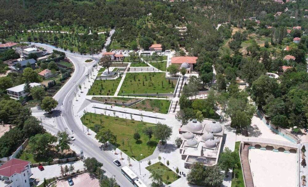 Başkan Altay Meram Çamlıbel ve Tarihi Taş Köprü bölgesindeki düzenlemeleri inceledi