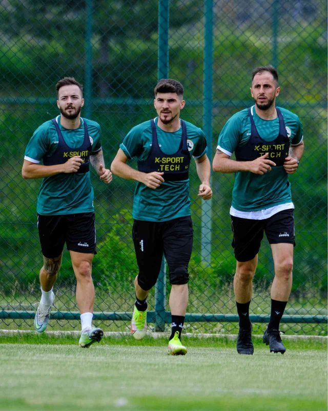 Giresunspor’un birinci etap Erzurum kampı başladı