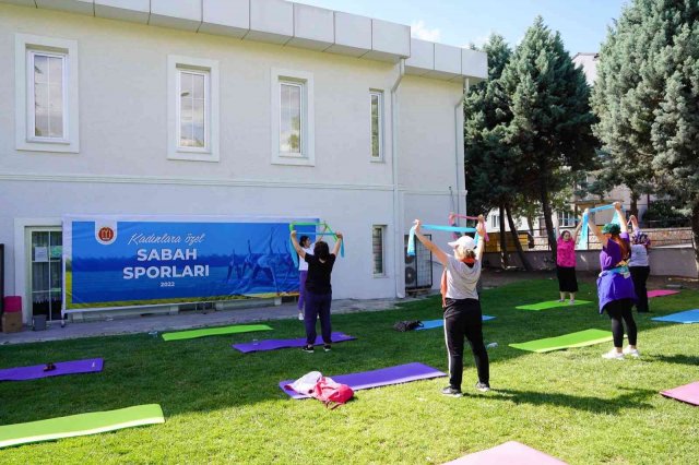 Kadınlar kendilerine özel sabah sporunda buluştu