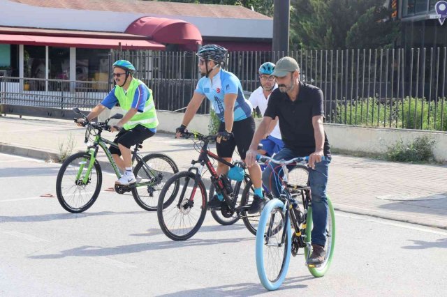 Pedallar, İzmit’in kurtuluşu için çevrildi