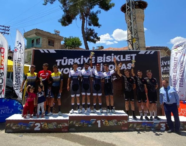 Muğla Bisiklet Takımı Türkiye Şampiyonası’ndan madalya ile döndü