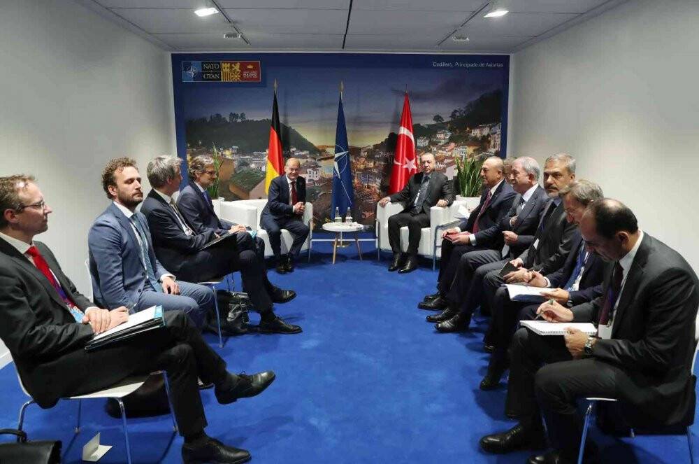 Cumhurbaşkanı Erdoğan Almanya Başbakanı Scholz ile görüştü