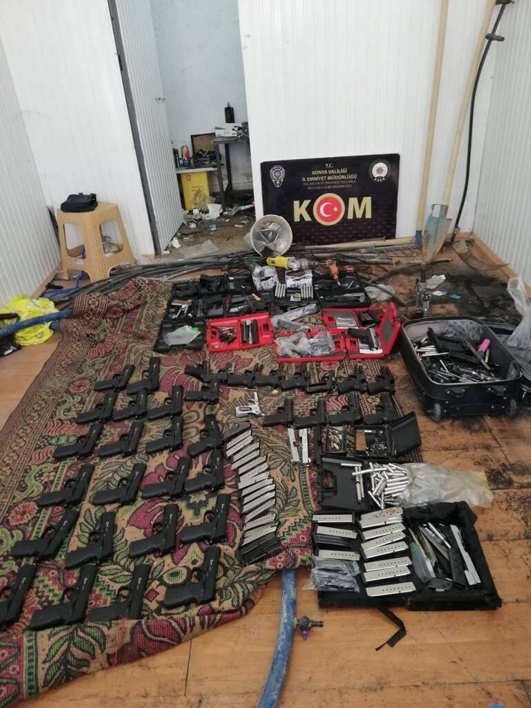 24 ilde başlatılan "Tümor" operasyonunda 7 şüpheli Konya'da yakalandı