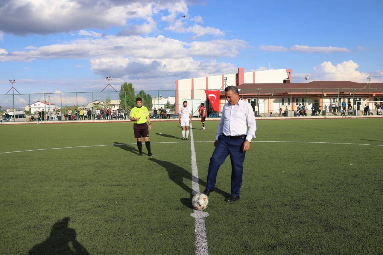 baskanlik-kupasi-futbol-turnuvasi-sona-erdi-2.jpg