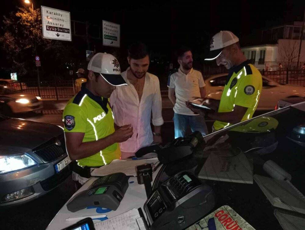 Beyoğlu’nda yapılan denetimde 37 bin 659 TL ceza uygulandı