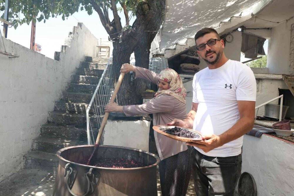 Bu pekmezin kilosu 600 lira