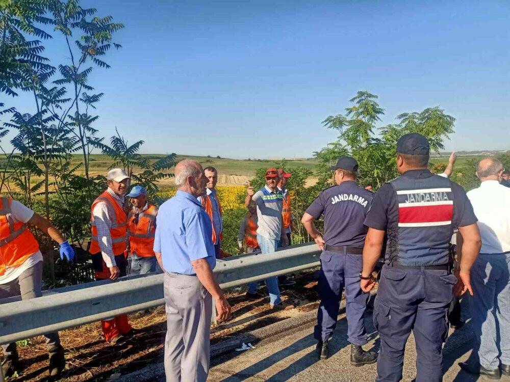 Kırklareli’ndeki kazada ilk belirlemelere göre 6 kişi hayatını kaybetti, 25 kişi yaralandı